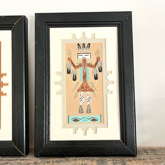 Genuine Navajo Sand Painting signed set of 2 - Picture 3 of 7